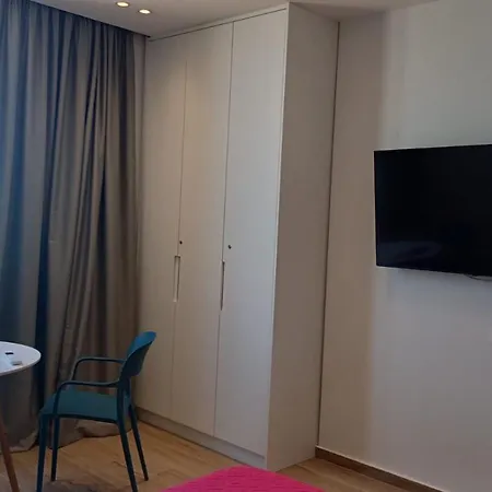 3a 3 * Durrës